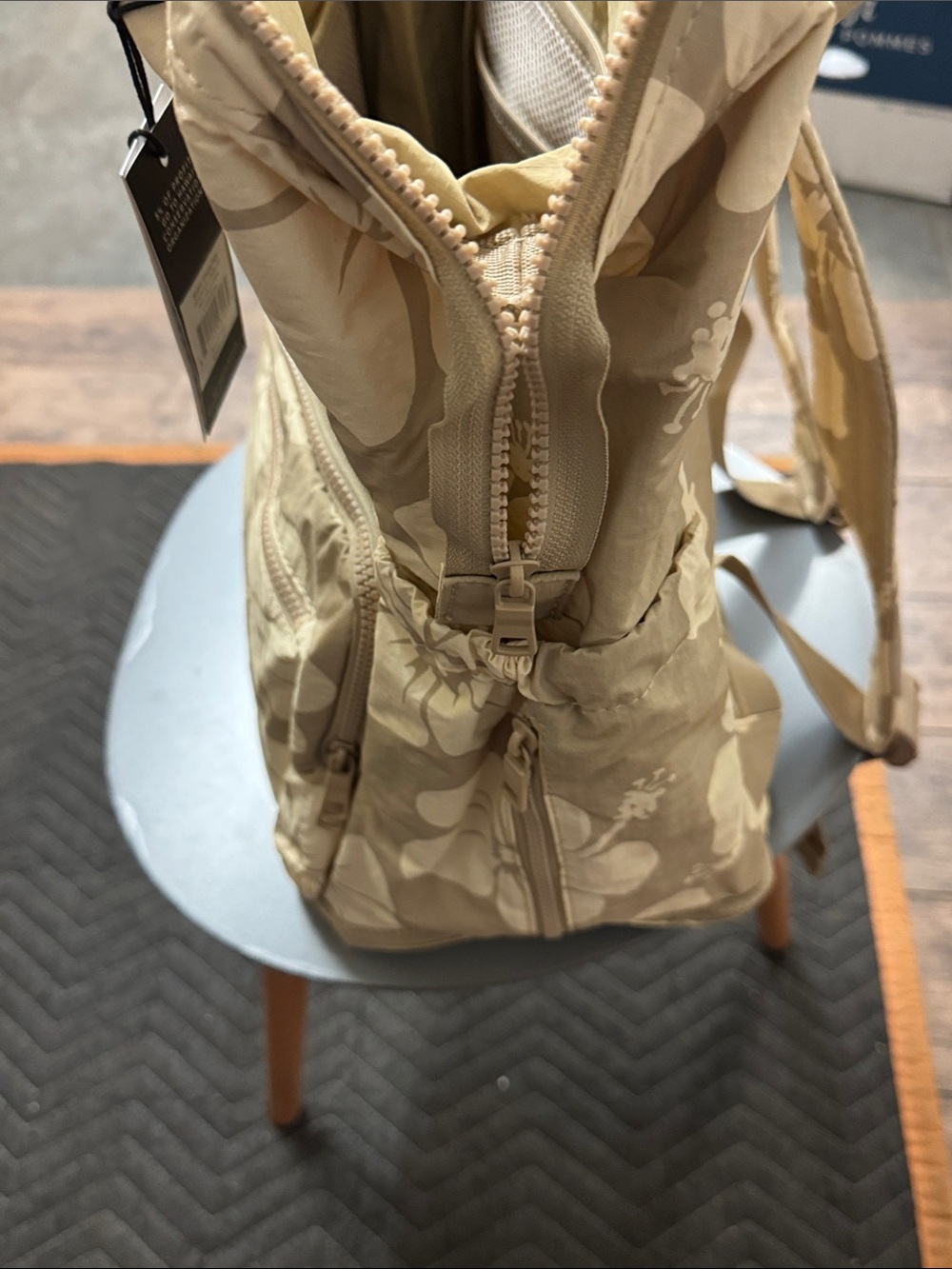 ALOHAS Beige Floral Canvas Backpack Tote with Top Handle - Picture 9 of 11